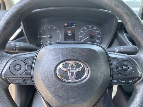 Used 2024 Toyota Corolla LE FWD image 13