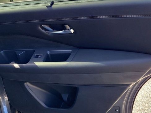 New 2026 Nissan Pathfinder Platinum w/ Cargo Package FWD image 31