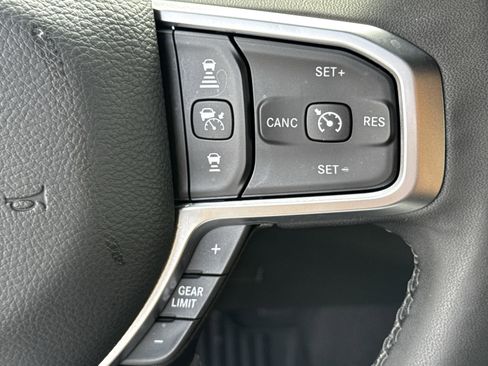 Used 2025 RAM 2500 Big Horn image 24