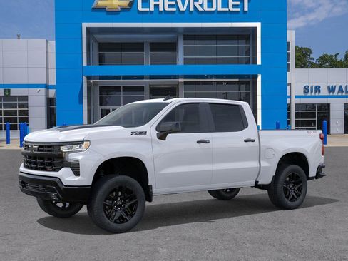 New 2026 Chevrolet Silverado 1500 LT Trail Boss w/ Convenience Package II image 2
