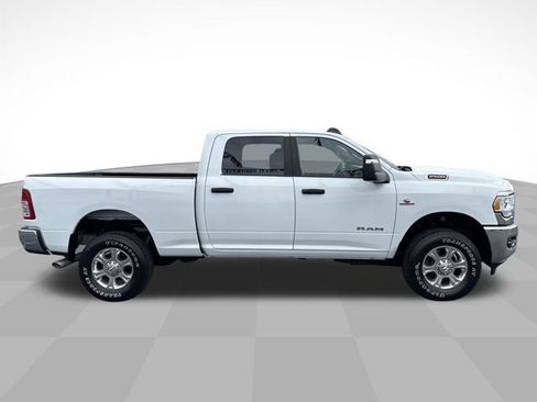 Used 2024 RAM 2500 Big Horn w/ Off Road Package image 4