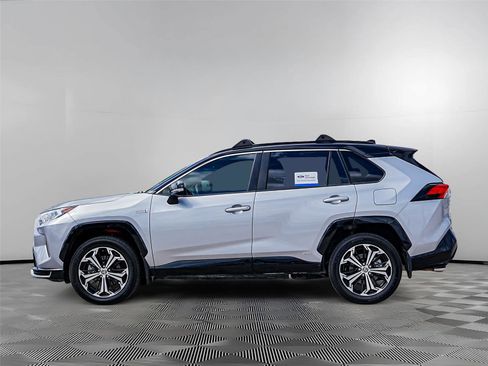 Used 2021 Toyota RAV4 XSE w/ Carpet Mat Package (TMS) AWD/4WD image 8