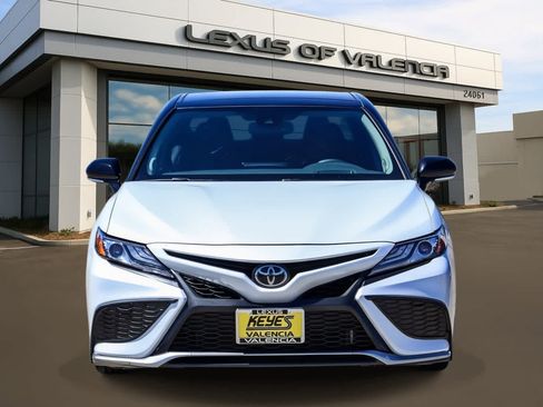Used 2024 Toyota Camry XSE FWD image 6