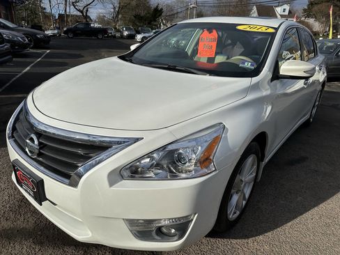 Used 2013 Nissan Altima 2.5 SV w/ 2.5SV Convenience Pkg image 1