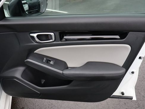 Certified 2025 Honda Civic Sport Touring image 11