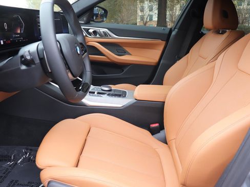 Certified 2025 BMW 430i w/ Premium Package image 11