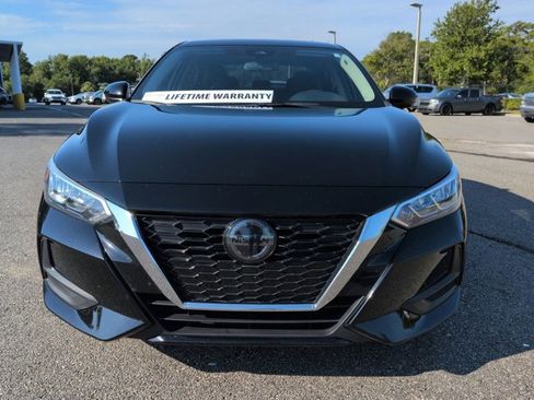 Certified 2023 Nissan Sentra SV FWD image 9