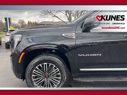 New 2026 GMC Yukon XL Elevation image 13