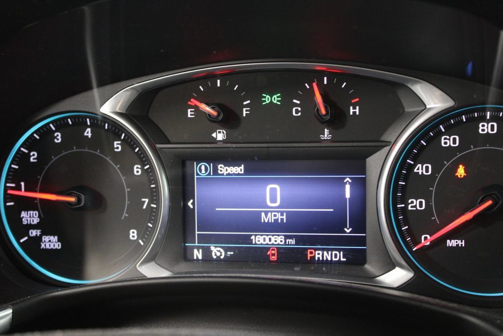 Used 2019 Chevrolet Equinox LT w/ LPO, Cargo Package FWD image 30