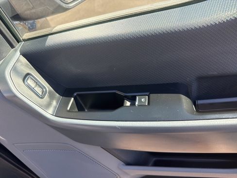 Used 2023 Ford F150 XLT image 27