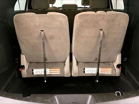 Used 2013 Ford Explorer 4WD w/ Class III Trailer Tow Pkg image 35