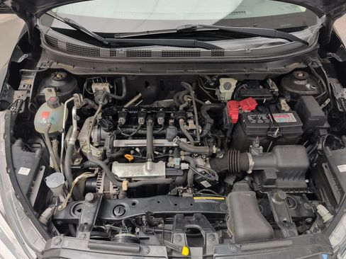 Certified 2022 Nissan Kicks SV FWD image 24