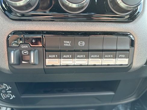 New 2026 RAM 5500 Tradesman image 19