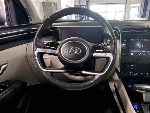 Used 2023 Hyundai Tucson SEL w/ Convenience Package AWD/4WD image 17