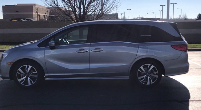 Used 2021 Honda Odyssey Touring image 5