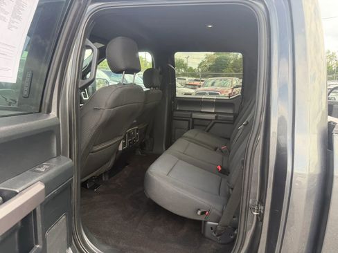 Used 2019 Ford F150 XLT w/ Equipment Group 302A Luxury AWD/4WD image 15
