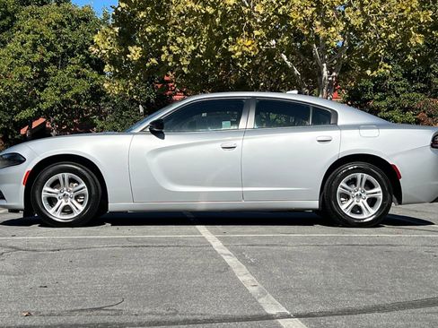 Used 2023 Dodge Charger SXT image 7