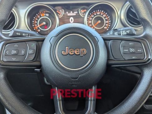 Used 2023 Jeep Wrangler Sport image 15