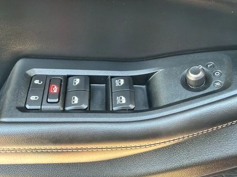 Used 2023 Jeep Grand Cherokee L Limited image 22