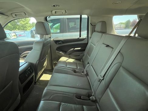 Used 2015 Chevrolet Suburban LT AWD/4WD image 9