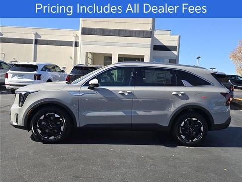 New 2026 Kia Sorento S w/ S Panoramic Sunroof Package FWD image 6