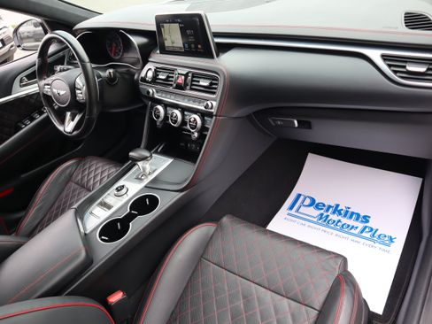 Used 2019 Genesis G70 3.3T Advanced w/ Sport Package image 35