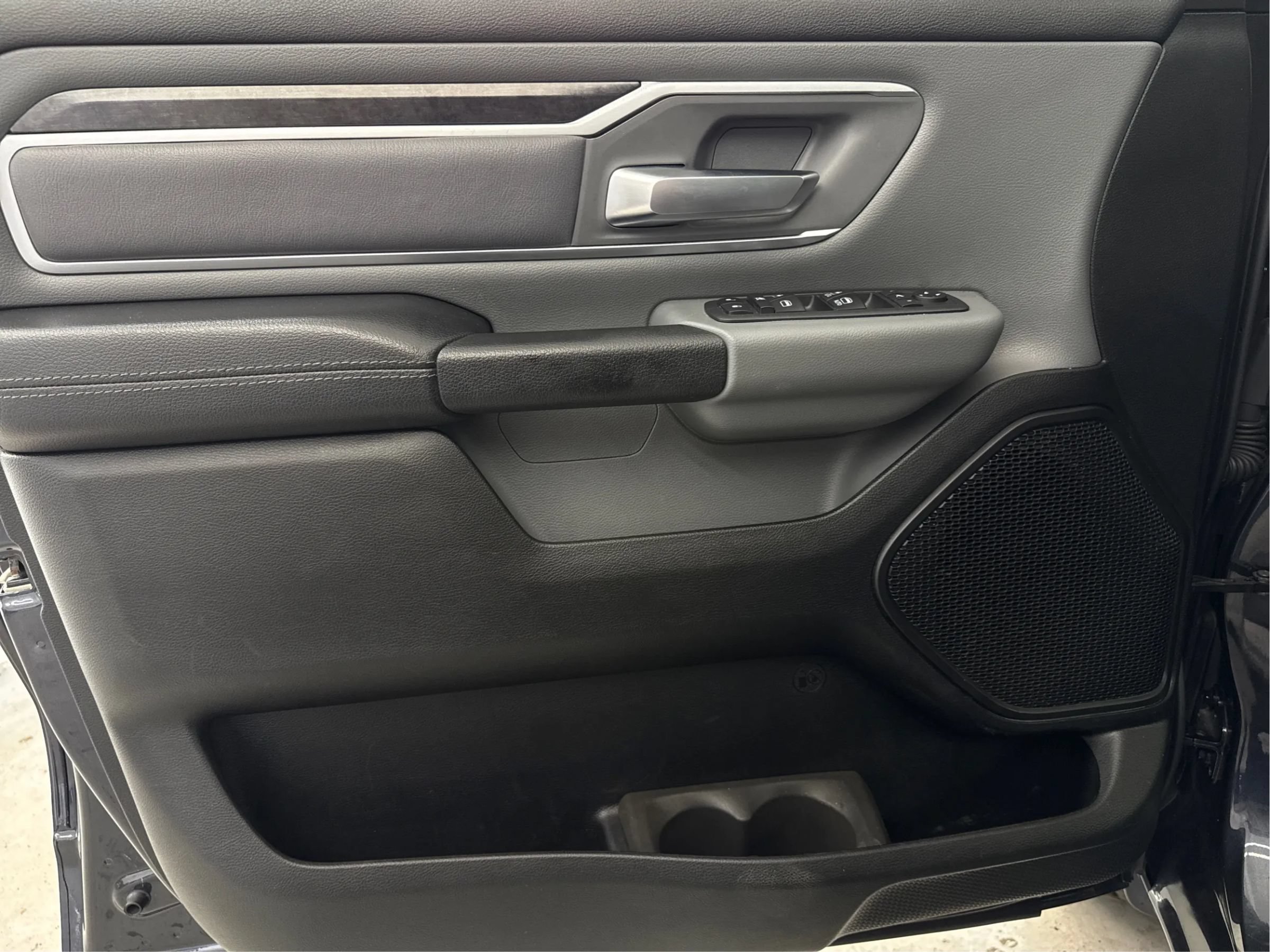 Used 2020 RAM 1500 Big Horn AWD/4WD image 25