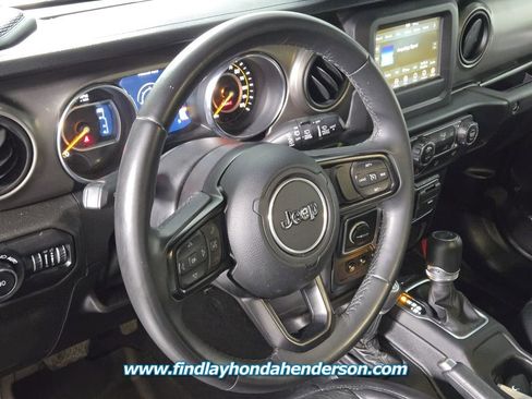 Used 2019 Jeep Wrangler Unlimited Sport S AWD/4WD image 21