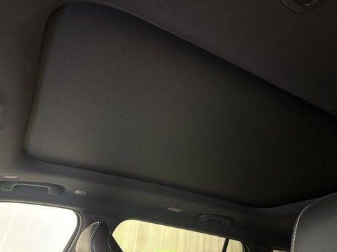 Used 2023 Jeep Grand Cherokee L Overland image 17