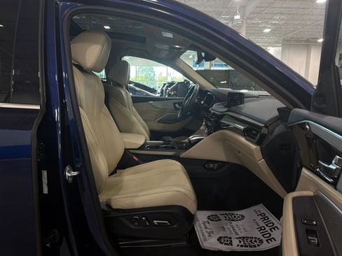 Used 2023 Acura MDX SH-AWD image 18