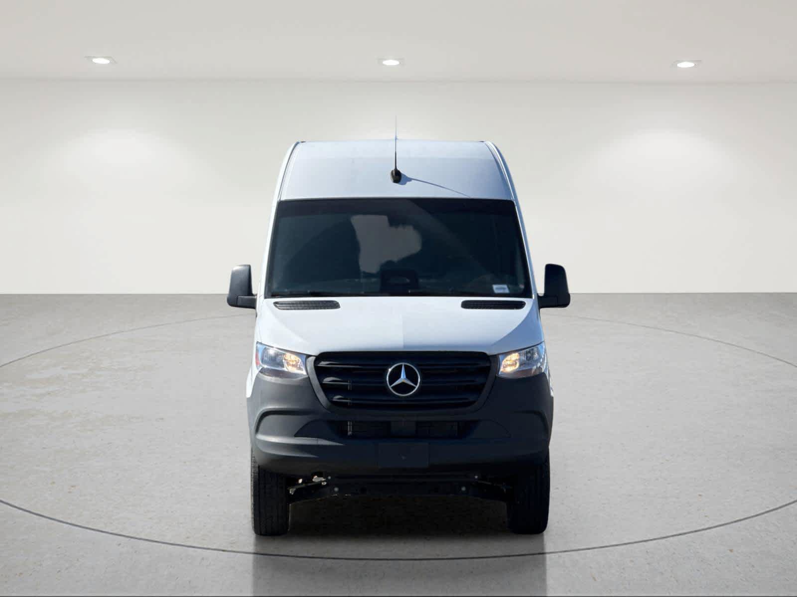 New 2025 Mercedes-Benz Sprinter 2500 image 9