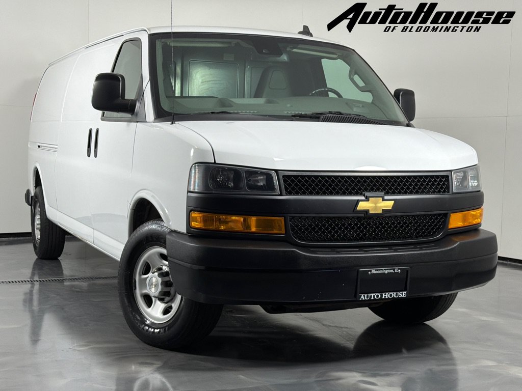 Used 2019 Chevrolet Express 3500 Extended w/ Driver Convenience Package RWD image 1