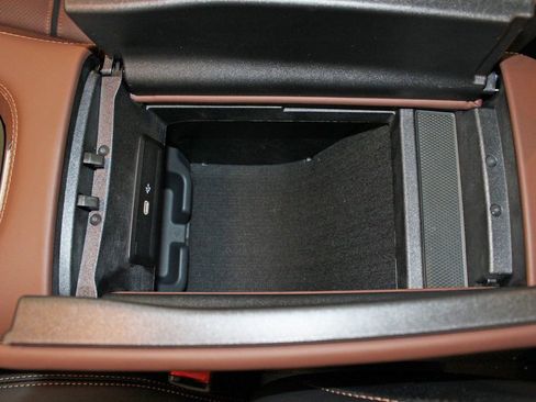 Used 2026 Mercedes-Benz GLE 53 AMG 4MATIC Coupe image 25