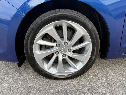 Used 2017 Acura ILX FWD image 13