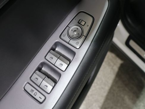 Used 2024 Hyundai Palisade Limited AWD/4WD image 14