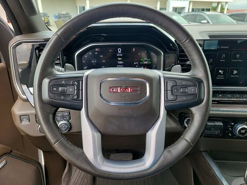 Used 2024 GMC Sierra 1500 SLT w/ SLT Premium Plus Package AWD/4WD image 19