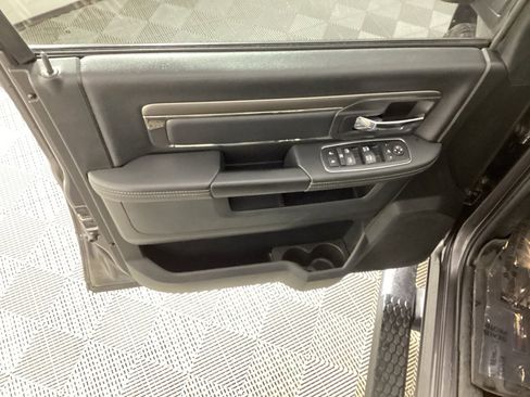 Used 2017 RAM 1500 Sport image 16