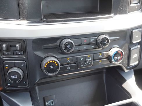 Used 2025 Ford F250 XLT w/ FX4 Off-Road Package AWD/4WD image 25