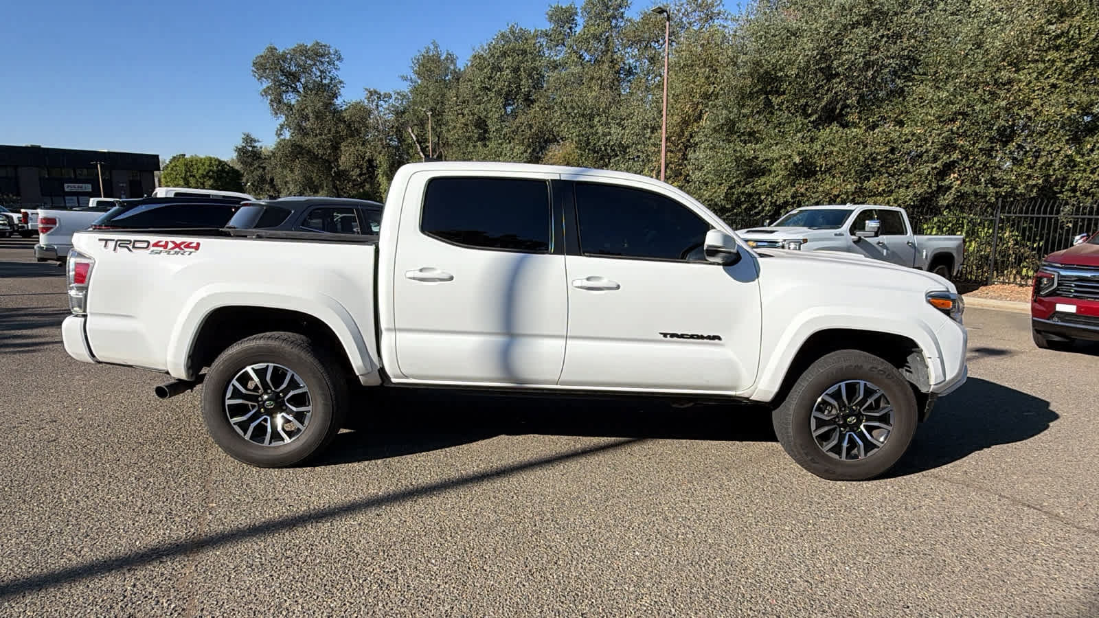 Used 2023 Toyota Tacoma TRD Sport w/ TRD Premium Sport Package AWD/4WD image 4