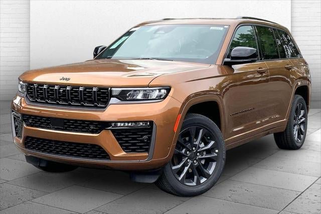 New 2026 Jeep Grand Cherokee Limited AWD/4WD image 16