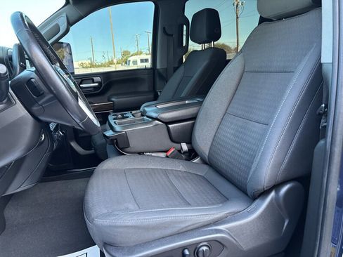 Used 2022 GMC Sierra 2500 SLE w/ SLE Convenience Package image 17