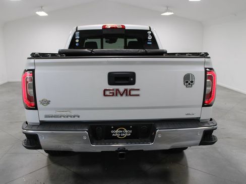 Used 2018 GMC Sierra 1500 SLT AWD/4WD image 8