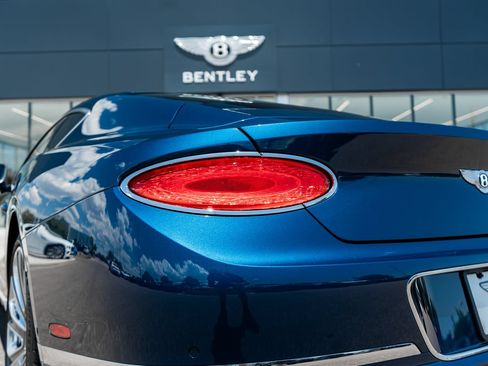Certified 2023 Bentley Continental GT Mulliner AWD/4WD image 12