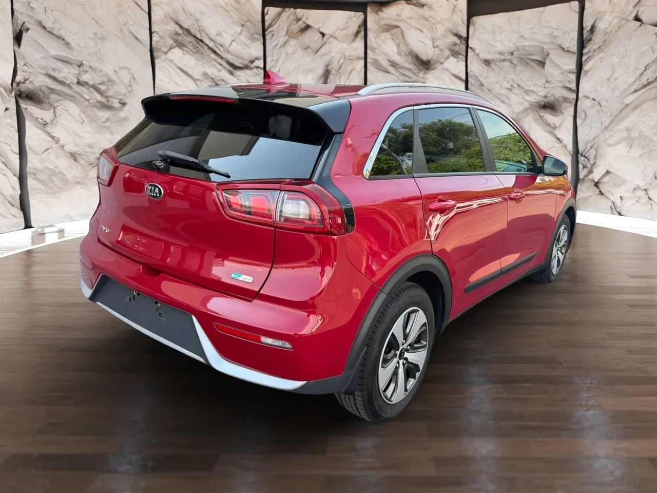 Used 2017 Kia Niro LX FWD image 7