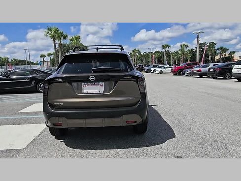 Used 2026 Nissan Kicks SV w/ Cold Weather Package FWD image 30