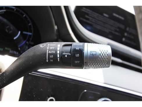 Used 2023 Genesis Electrified GV70 w/ Prestige Package AWD/4WD image 22