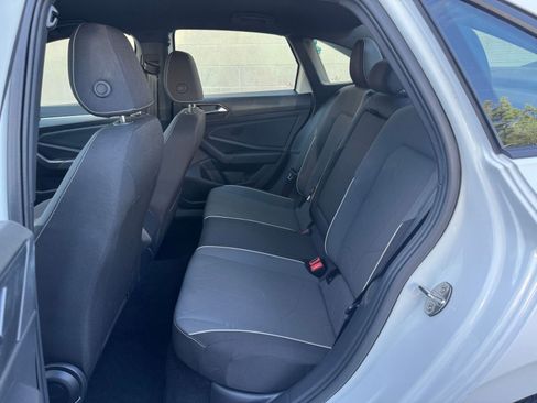 Used 2025 Volkswagen Jetta Sport image 23