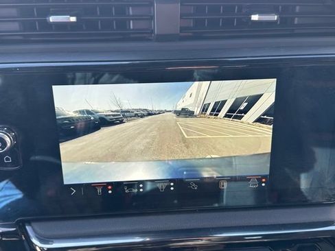 Used 2024 GMC Sierra 1500 AT4 w/ Technology Package AWD/4WD image 28