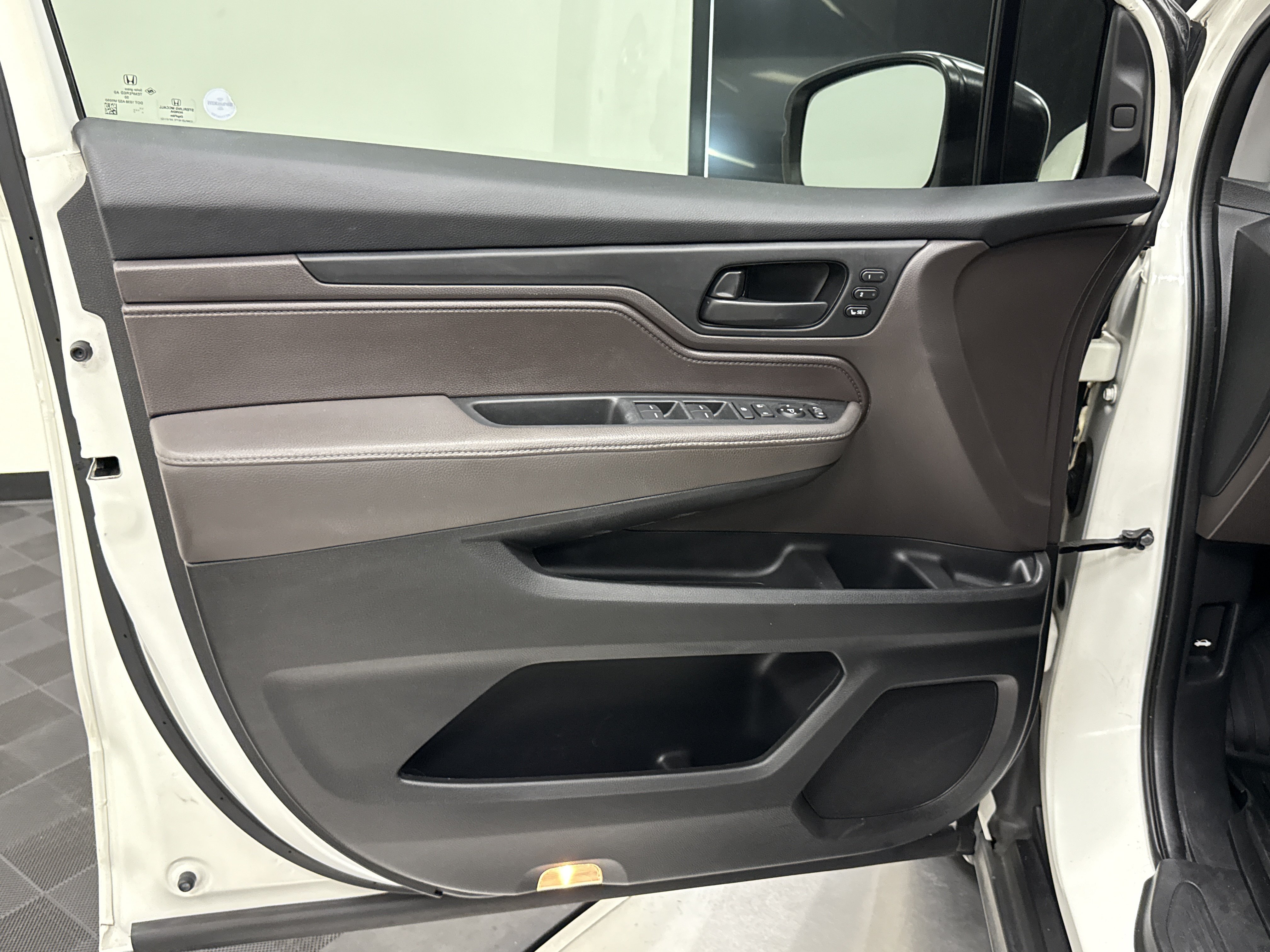 Used 2018 Honda Odyssey EX-L image 10
