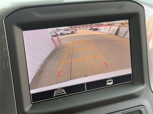 Used 2024 Chevrolet Silverado 1500 Custom image 18